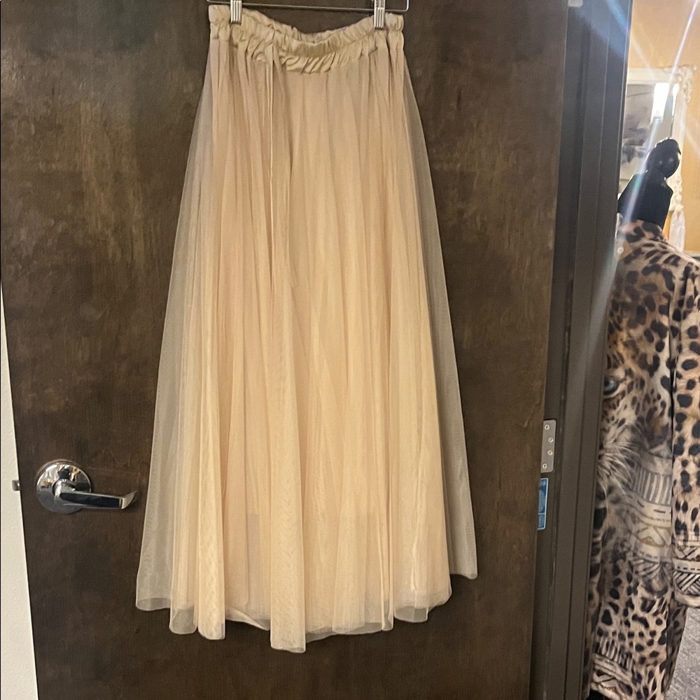 Elle Cream A-Line Tulle Skirt